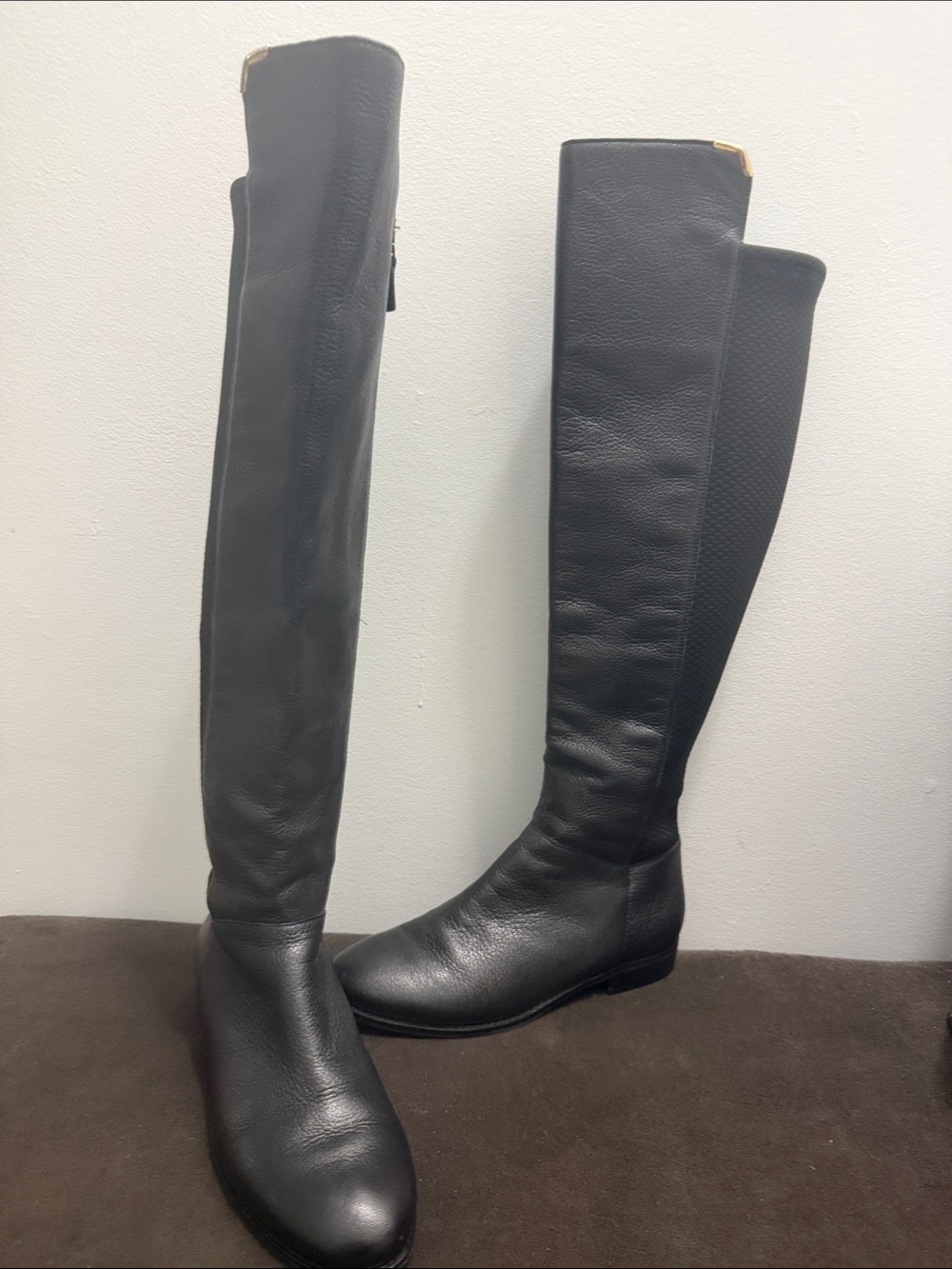 Cole Haan women’s Black Leather knee high Boots - Pebbled Finish size 7.5